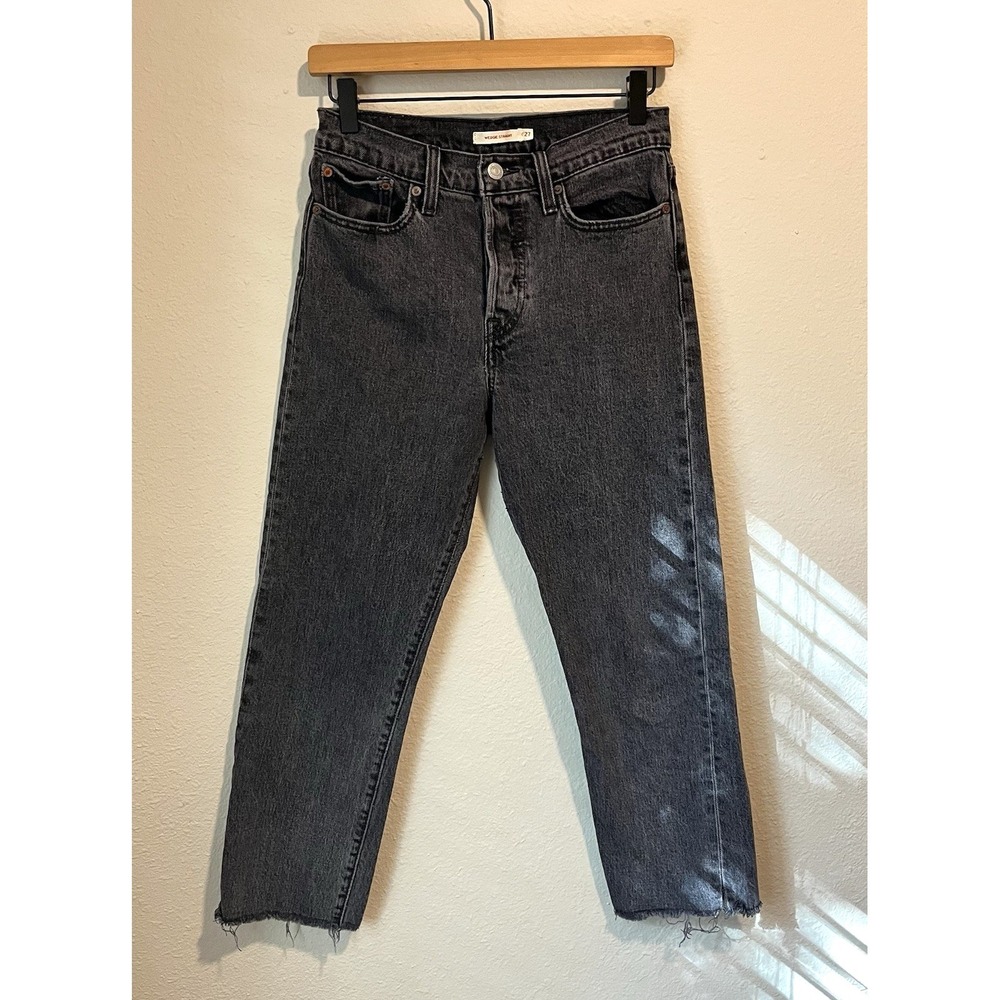 Levis Wedgie Jeans Womens 27 Black Denim High Rise Straight Button Fly Raw Hem